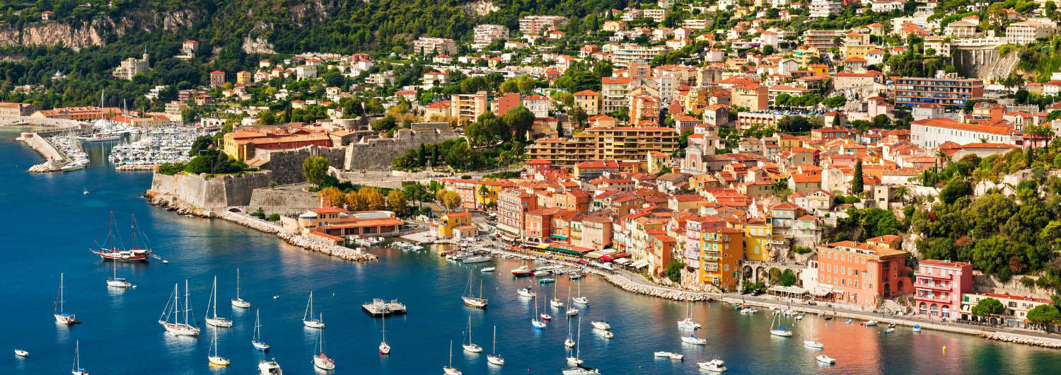 Aménagements et piscines à Cavalaire-sur-Mer​- Les Voiles Habitats